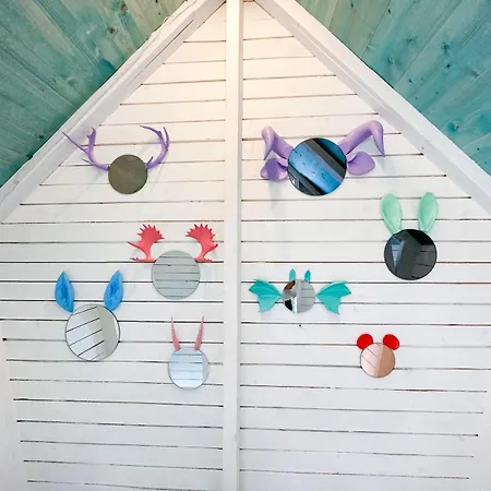 Hanging Treehouse Farm stay