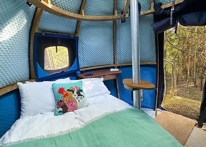 Hanging Treehouse Appartement Skjelfoss