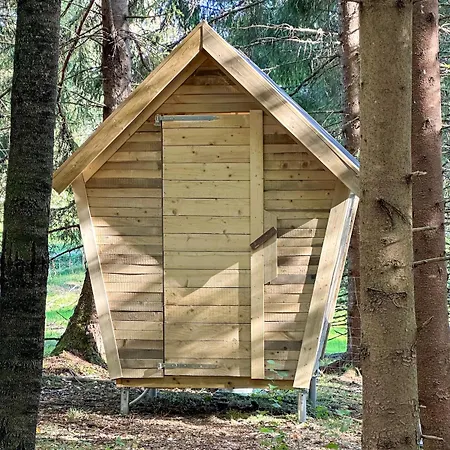 Alloggio per agriturismo Hanging Treehouse