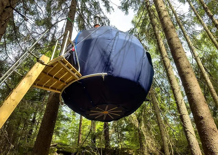 Lägenhet Hanging Treehouse *